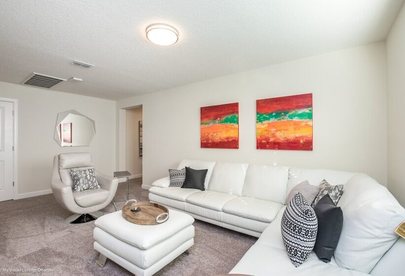 High End Champions Gate 6 Bdrm