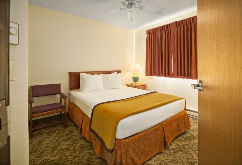 בית מלון כפרי Black Hills Luxury Suites