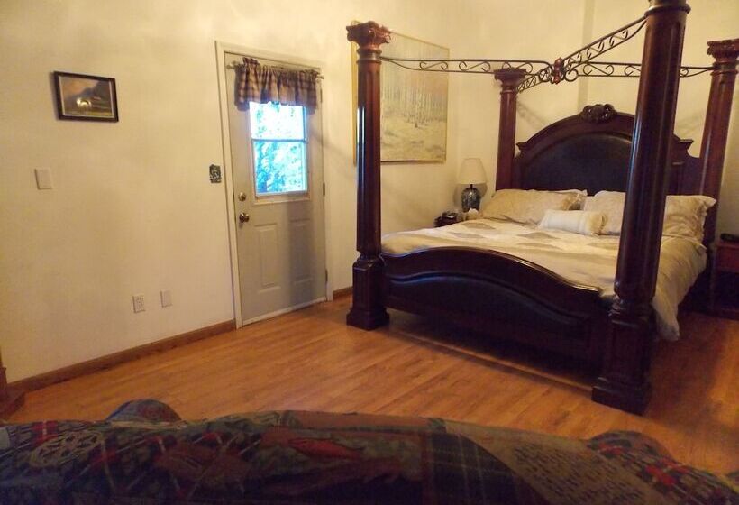 בית מלון כפרי Fairbanks Extended Stay