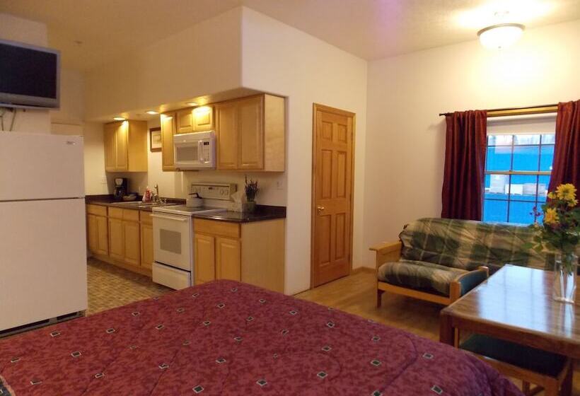 בית מלון כפרי Fairbanks Extended Stay
