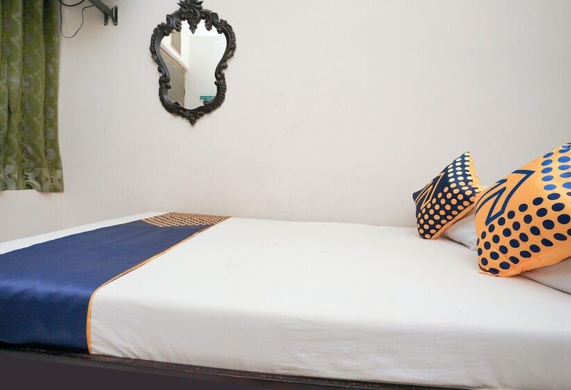 בית מלון כפרי Spot On 2090 Ratna Backpacker Syariah