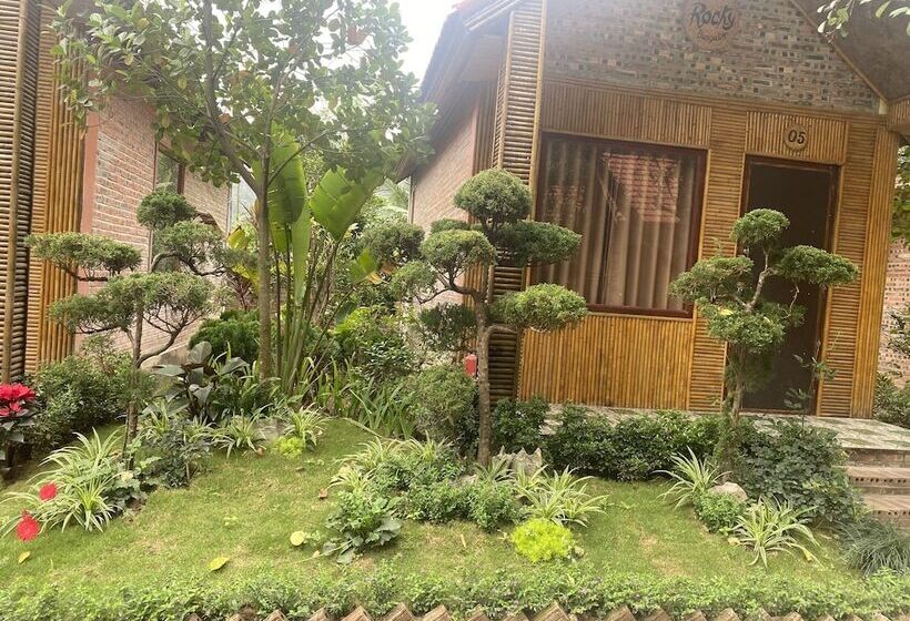 هتل Tam Coc Rocky Bungalow