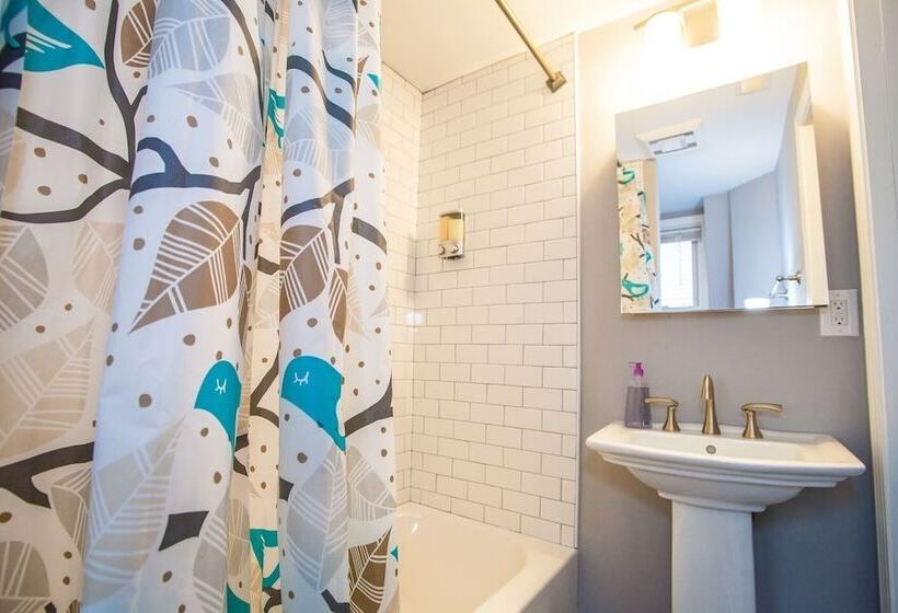 Luxe 4br 3 Bath North End & Faneuil Hall