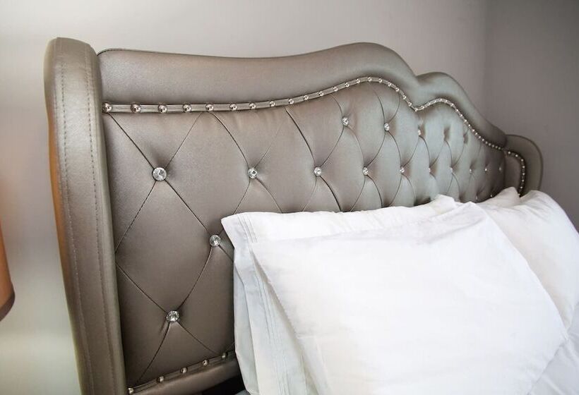 Luxe 4br 3 Bath North End & Faneuil Hall