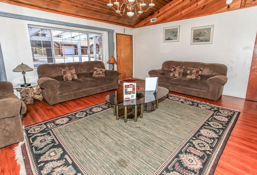 Mcwhinney Summit Cabin