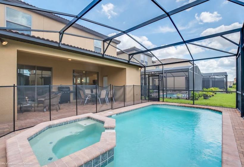 Misty Oak Circle Villa  Solterra