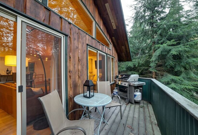 Mt. Baker Lodging Cabin 54 – Mt View, Wifi, Sleeps 6! By Mbl