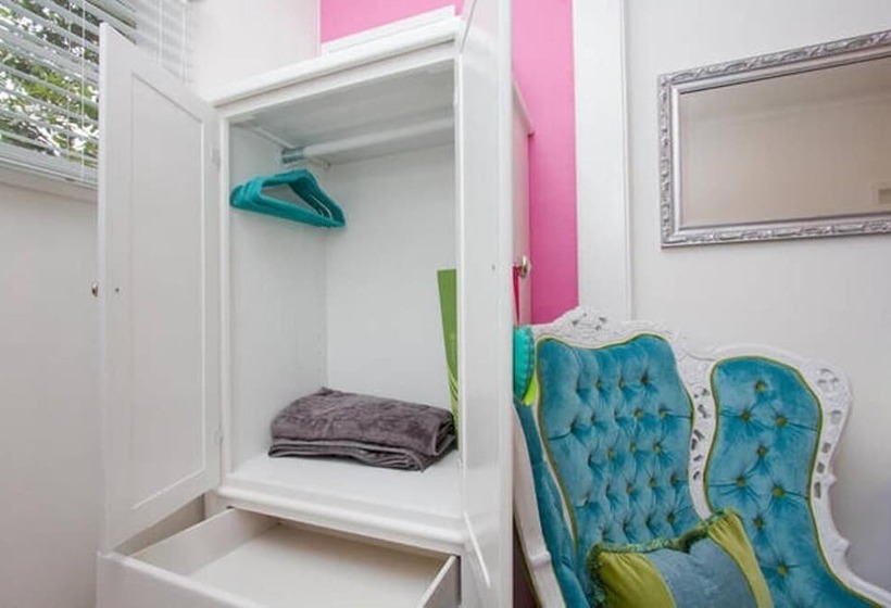 بنسيون Beverly Hills Celebrity Home