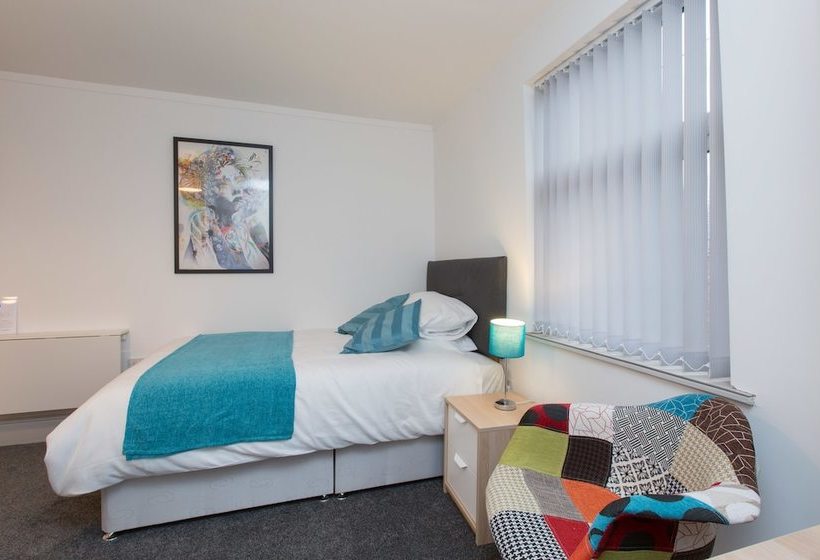 펜션 Crewe Rooms @ Samuel Street Crewe