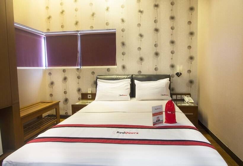 Pension Reddoorz @ Bausasran