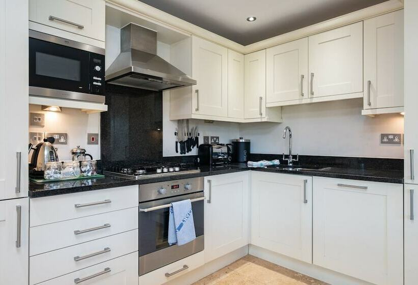 بنسيون Trewhiddle Villa 08