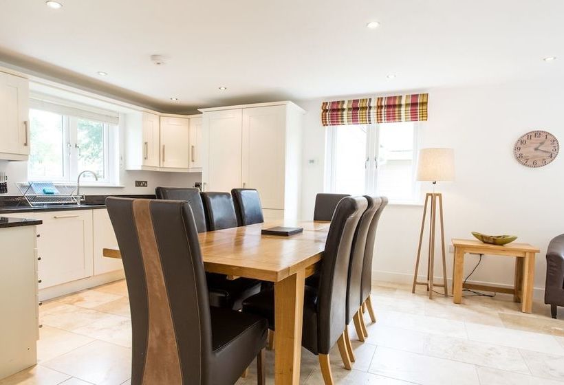 بنسيون Trewhiddle Villa 24