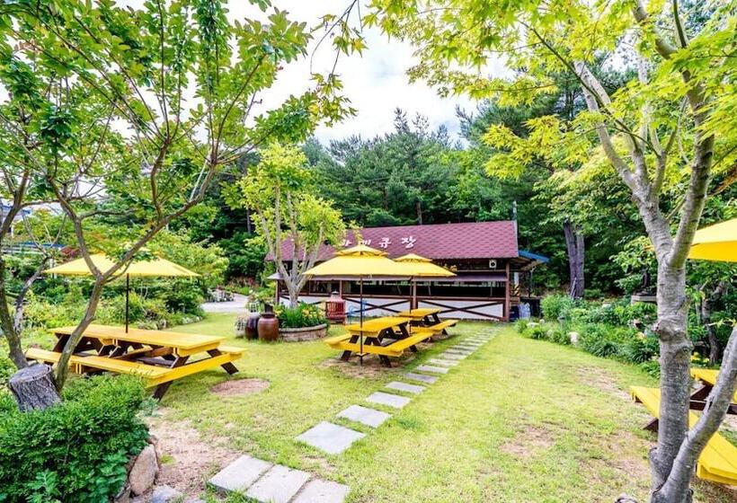 Samcheok Garden Pension