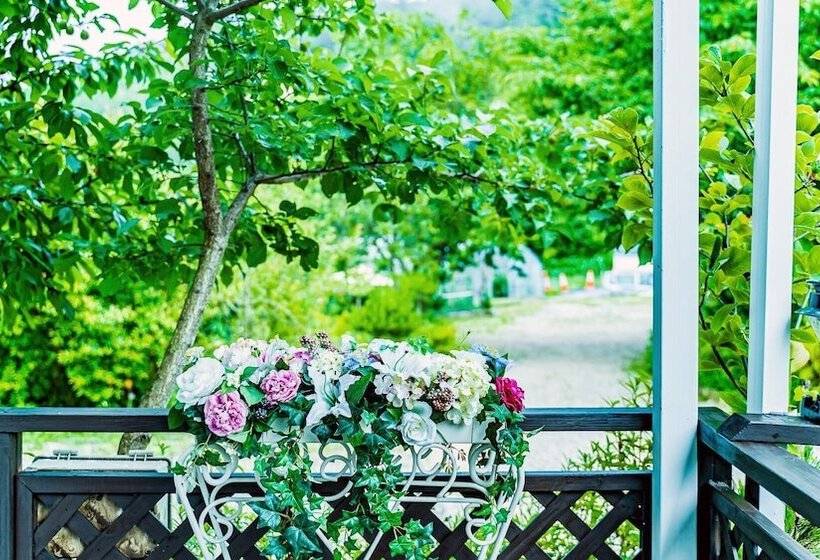 Samcheok Garden Pension