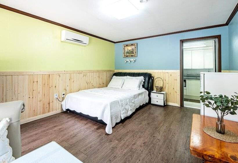 Samcheok Garden Pension