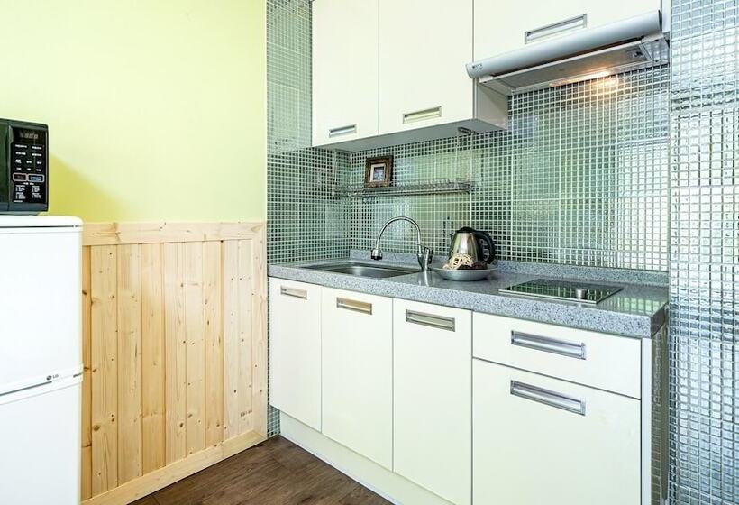 Samcheok Garden Pension