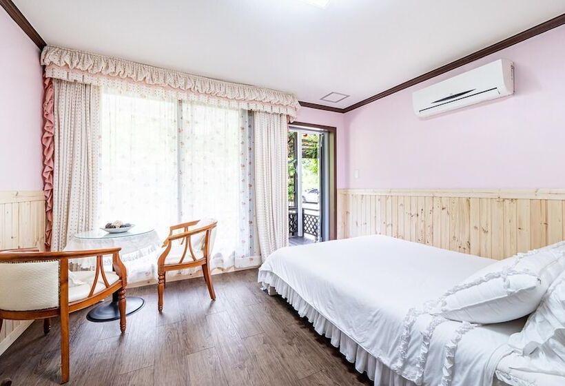 Samcheok Garden Pension