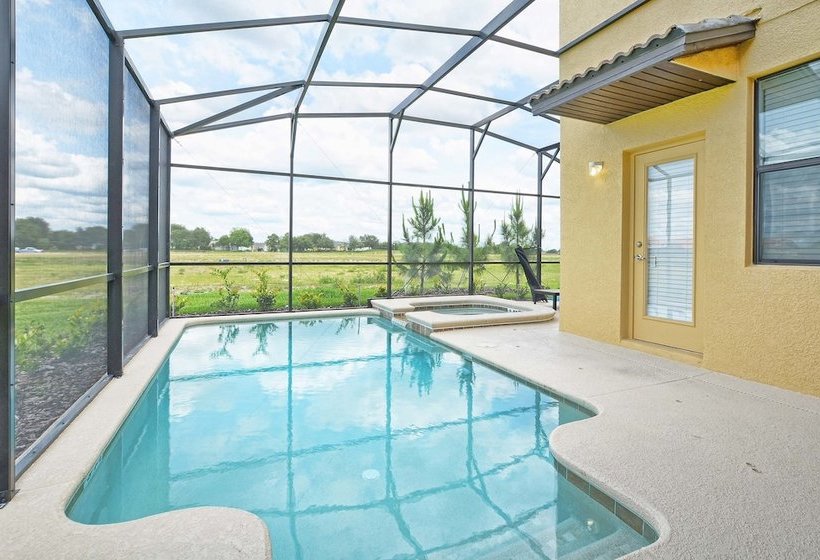 Solterra  5 Bedrooms House W/pool7037sr