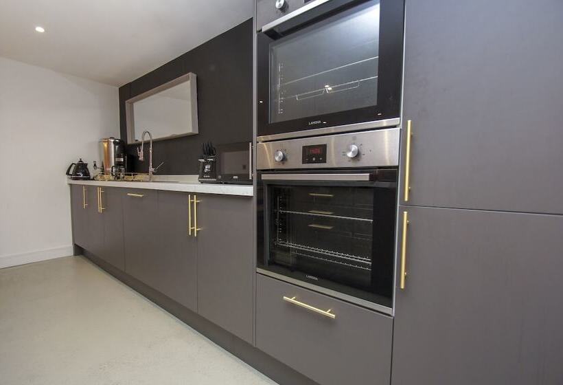 Steine House Central By Brighton Holiday Lets