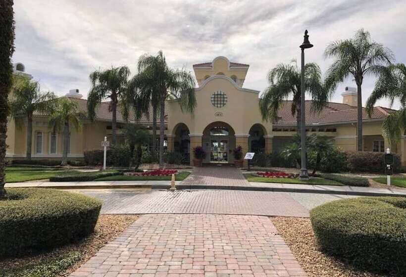 Tideview 20 · Walk To Convention! Near Universal & Disney