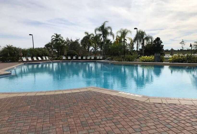 Tideview 20 · Walk To Convention! Near Universal & Disney