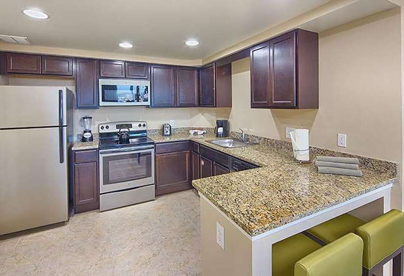 Vacation Village At Parkway