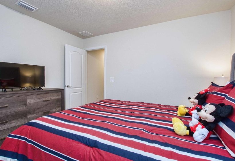 Windsor At Westside8 Bedrooms House W/pool3719ww