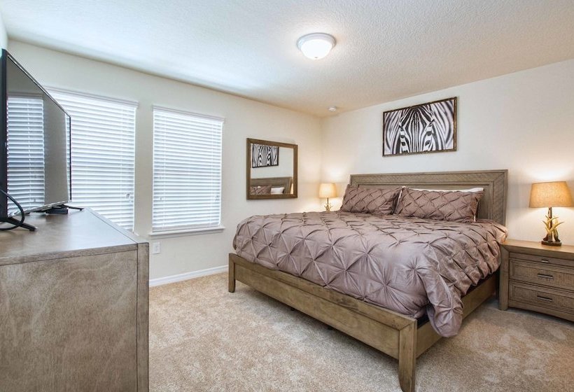 Windsor At Westside8 Bedrooms House W/pool3719ww