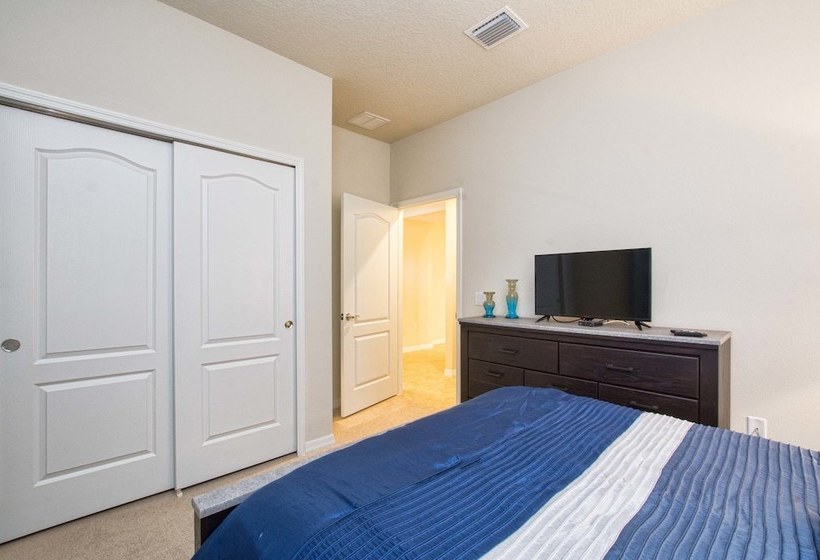 Windsor5 Bed Townhouse W/splashpool3804ww