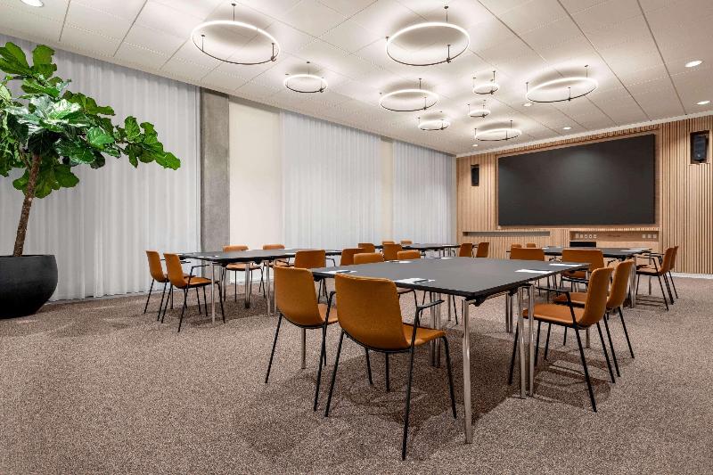 ホテル Comwell Copenhagen Portside Dolce By Wyndham