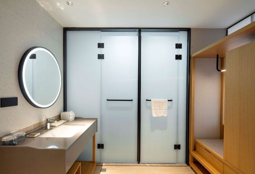 Отель Hilton Garden Inn Guizhou Maotai Town