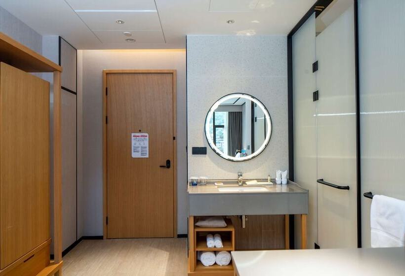 Отель Hilton Garden Inn Guizhou Maotai Town