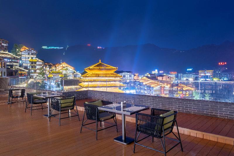 Отель Hilton Garden Inn Guizhou Maotai Town