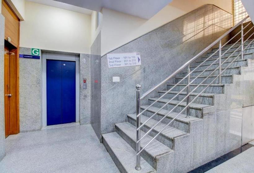 Hôtel Nar Comforts [unit Of Narayani Guest House]