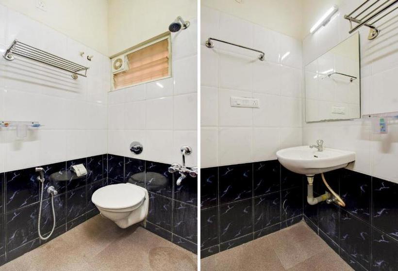 Hôtel Nar Comforts [unit Of Narayani Guest House]