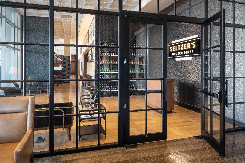 فندق Omni Oklahoma City