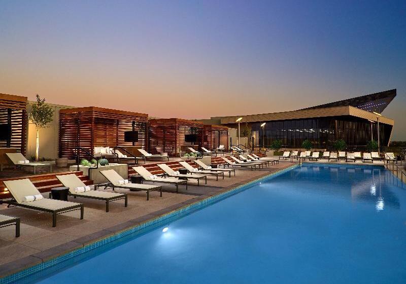 فندق Omni Oklahoma City