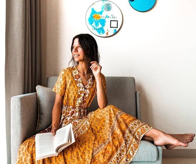 هتل Rove La Mer Beach, Jumeirah