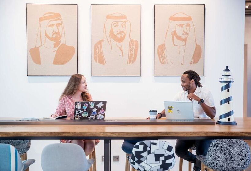 هتل Rove La Mer Beach, Jumeirah