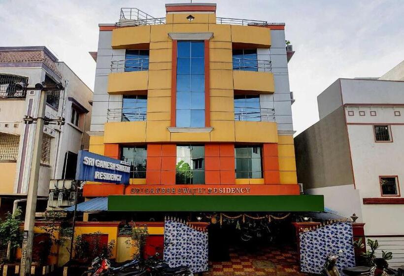 Отель Spot On Sgs Residency