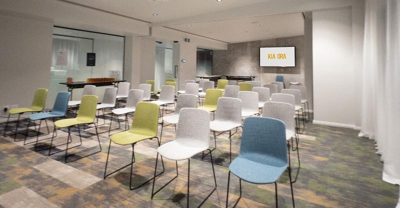 هتل Sudima Auckland City