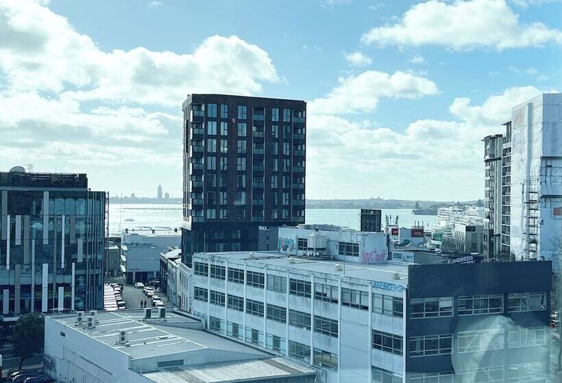 هتل Sudima Auckland City