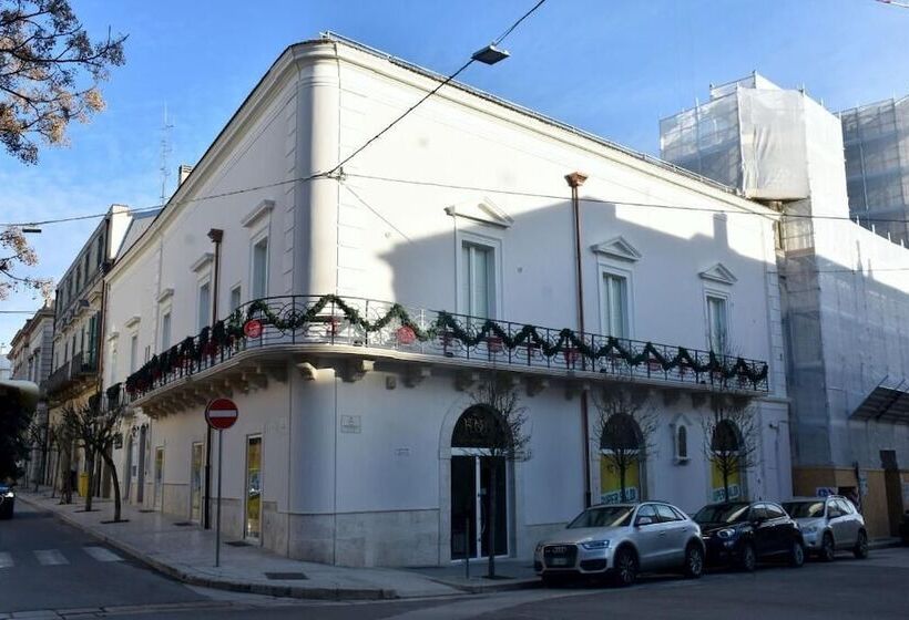 住宿加早餐  Antica Dimora Le Sette Lune