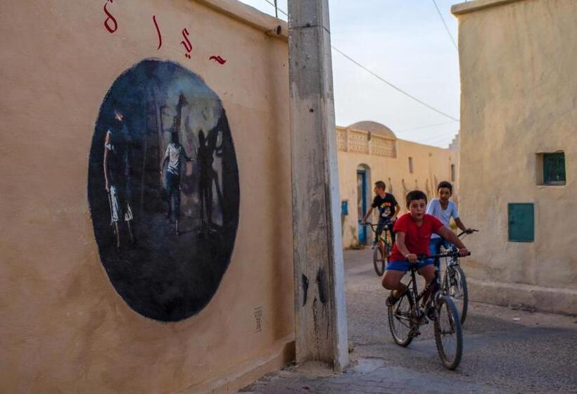 ベッドアンドブレックファースト Dar Bibine