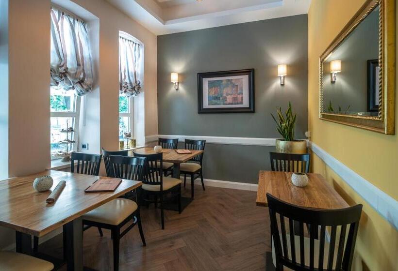 تختخواب و صبحانه Vila Emilia