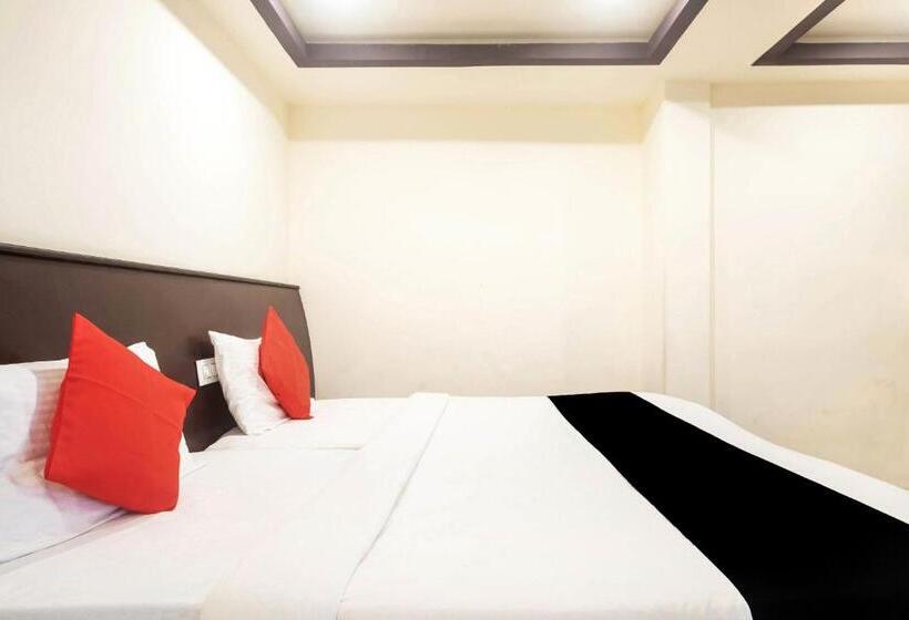 ホテル Capital O Alfa