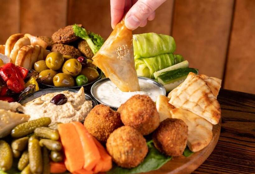 Carnmore Hotel Christchurch