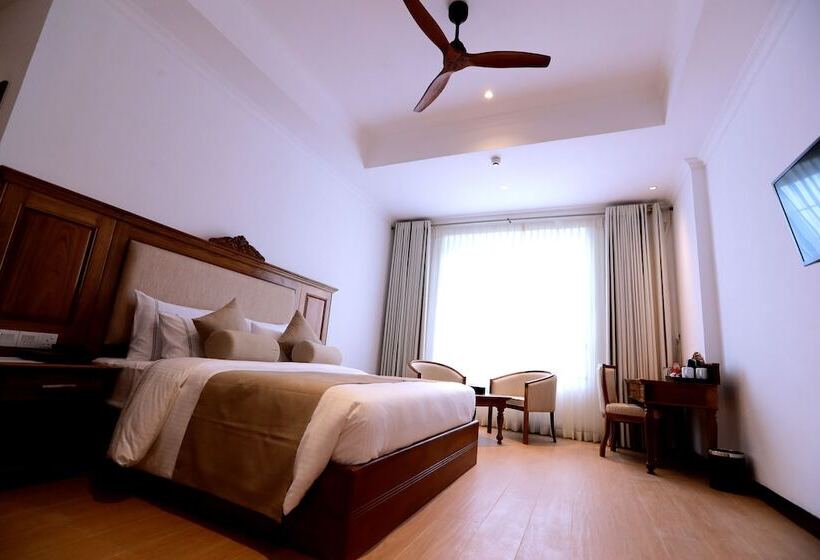 Araliya Red Budget Friendly Hotel Where You Find Stunning 360 Panoramic View Of Nuwara Eliya