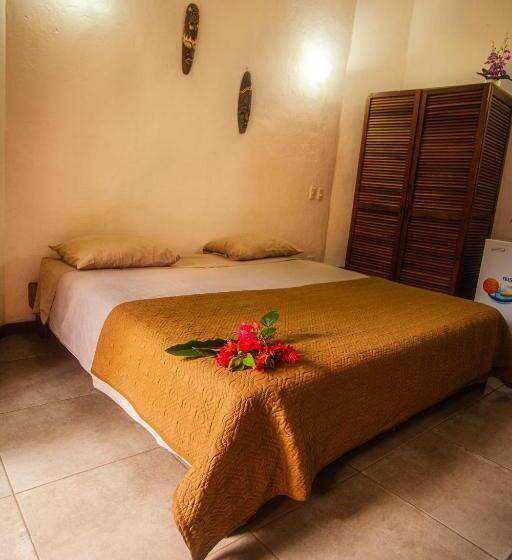 ホテル Bambutel Cocles