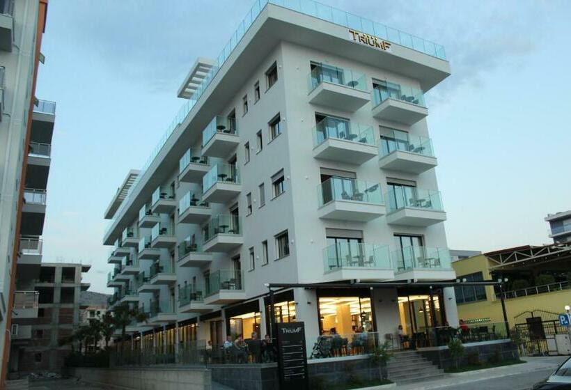 בית מלון כפרי Bar Restaurant Triumf Shengjin